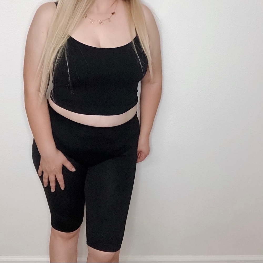 Crop top & bikers shorts set